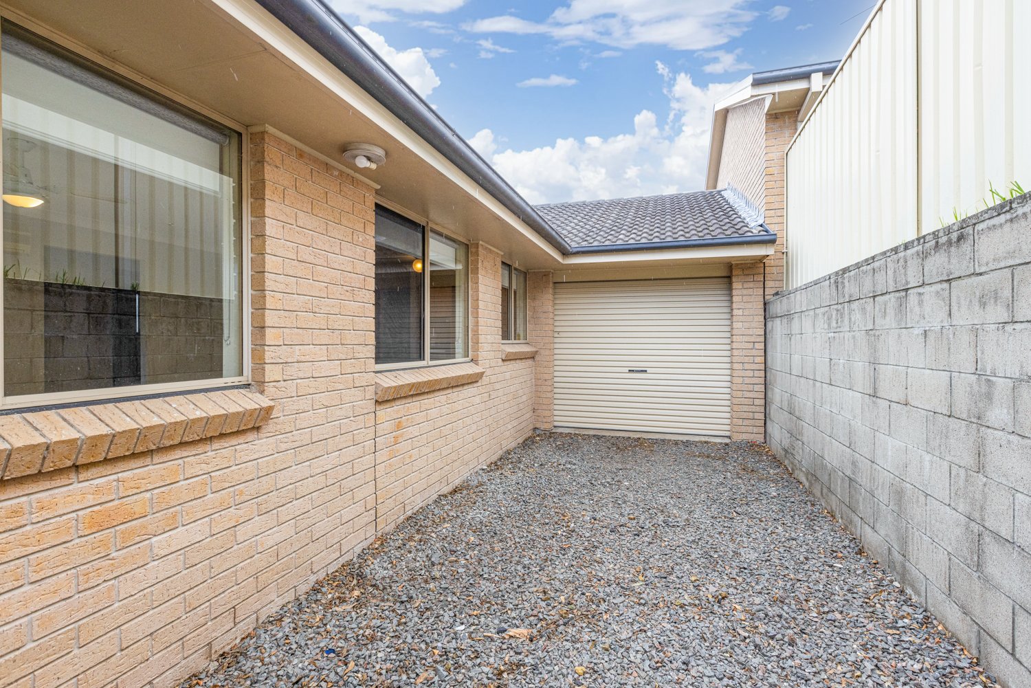 2/1 Margot Close BOLWARRA HEIGHTS 19