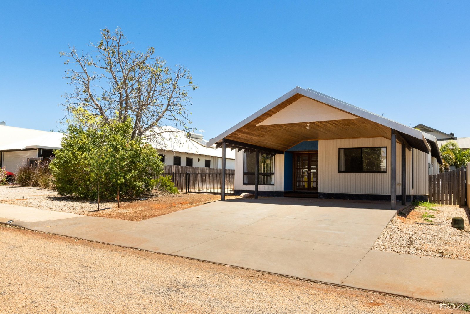 21 Marul Road CABLE BEACH 34