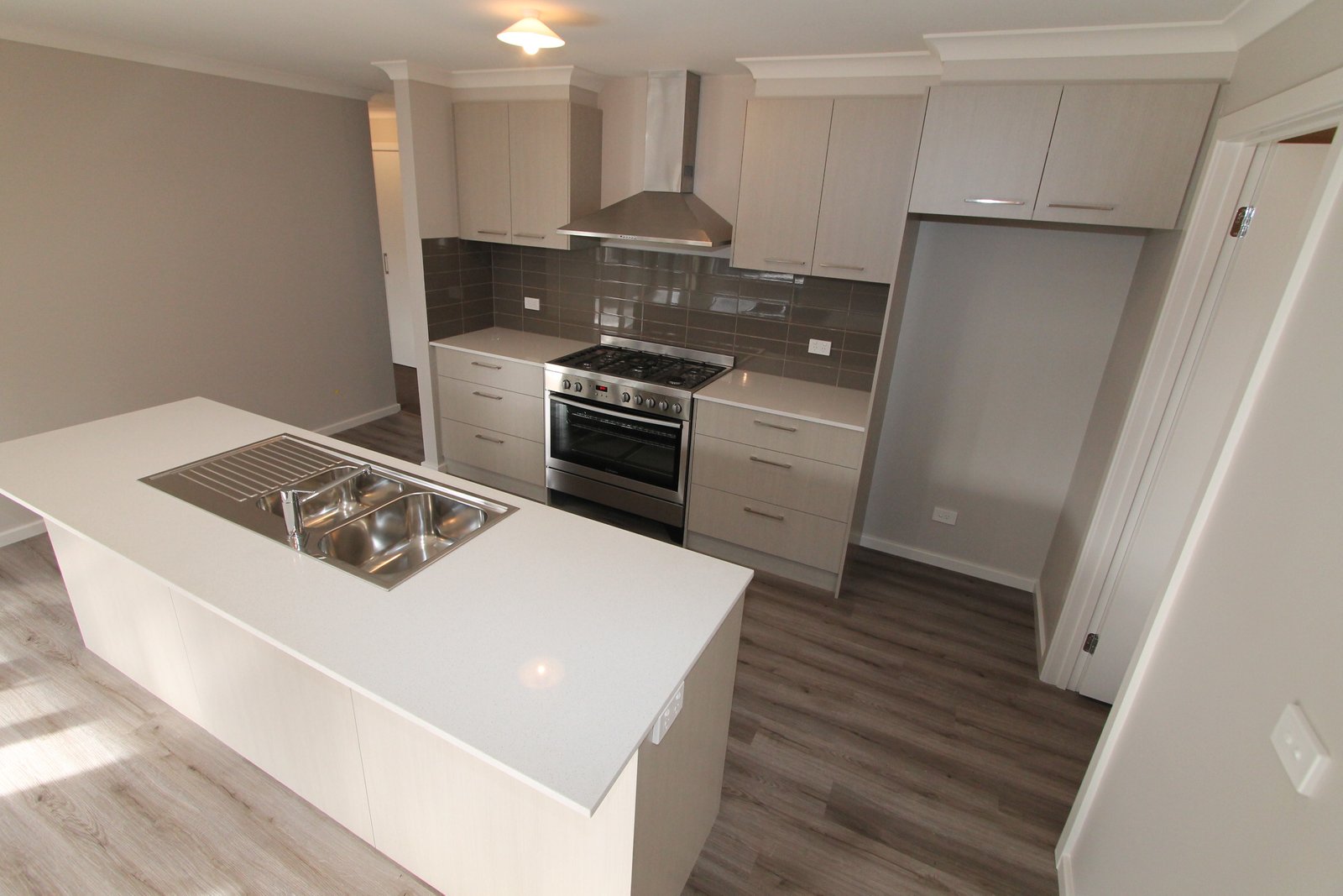 21 McCallum Street Lucas 2