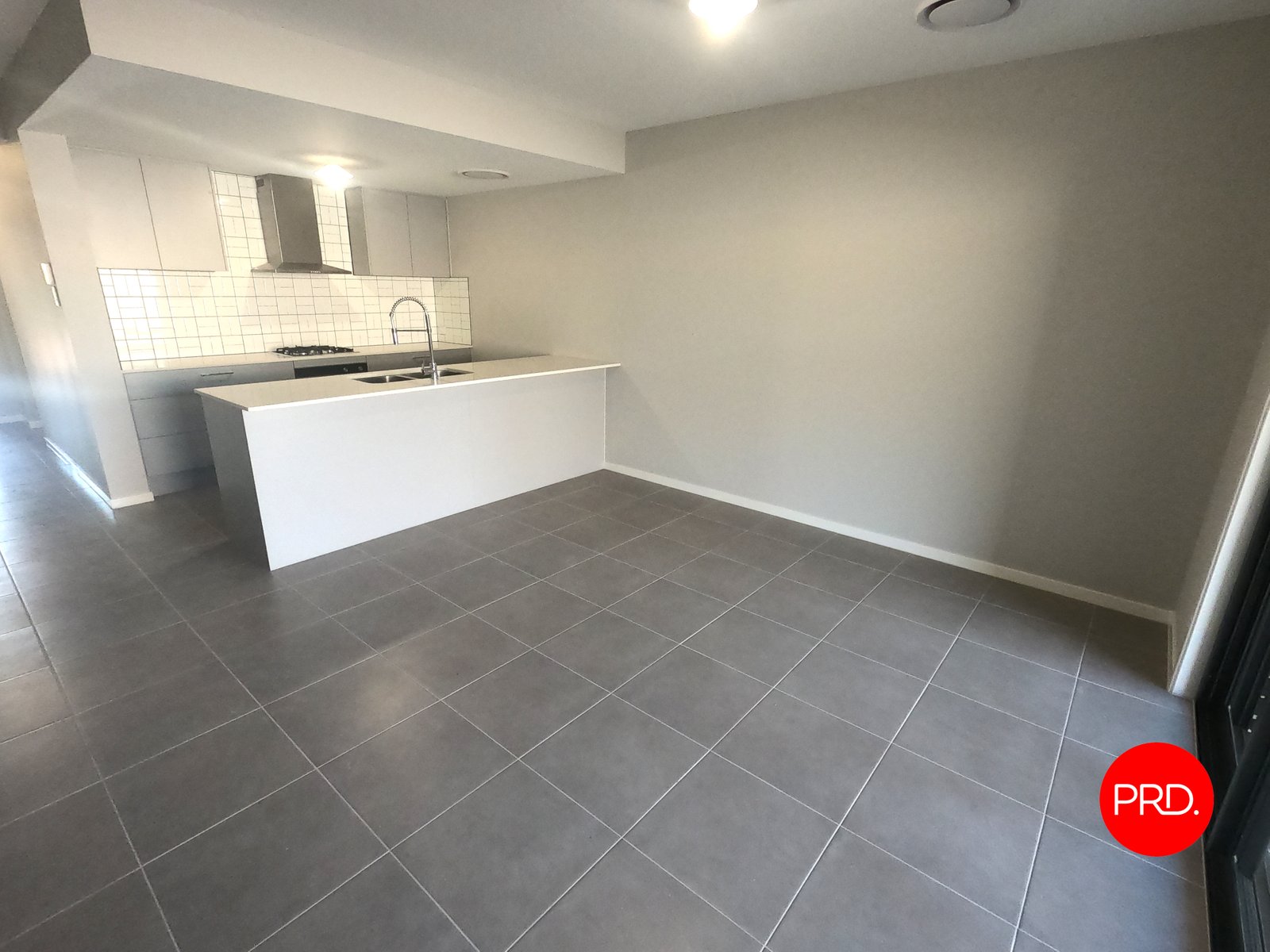 21 Mcguanne St (Macarthur Heights)  CAMPBELLTOWN 4