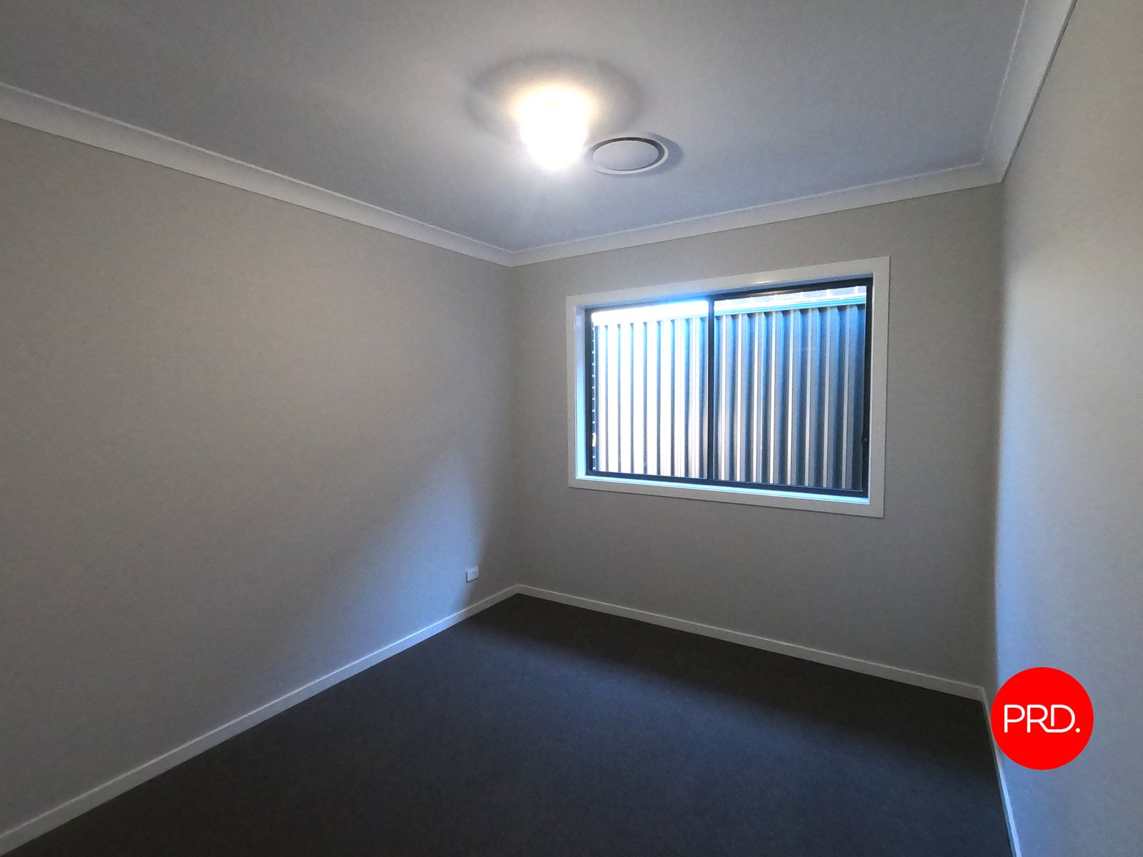 21 Mcguanne St (Macarthur Heights)  CAMPBELLTOWN 8