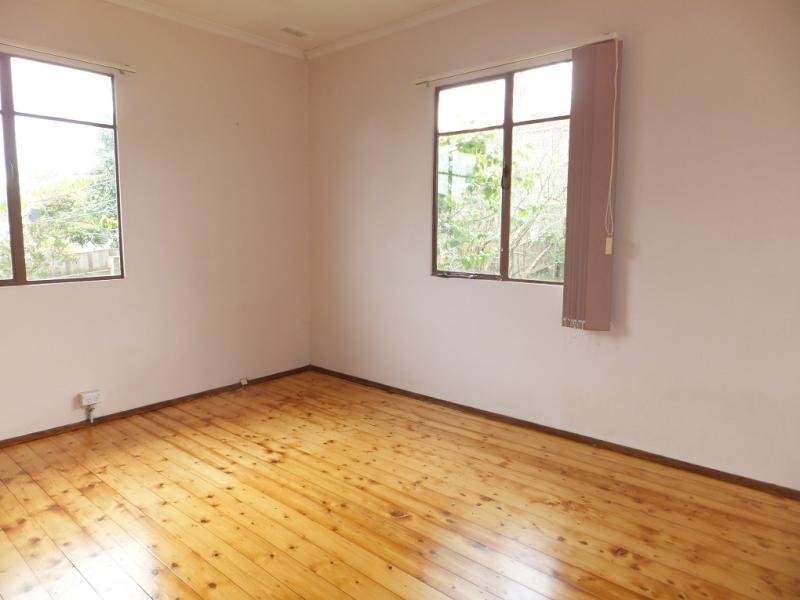 Gallery: 21 Melinga Crescent