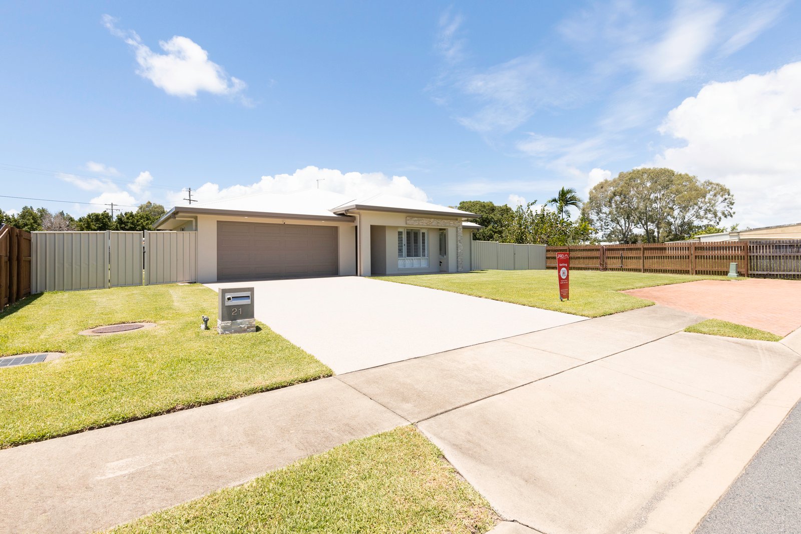 21 Midras Place BUCASIA 33