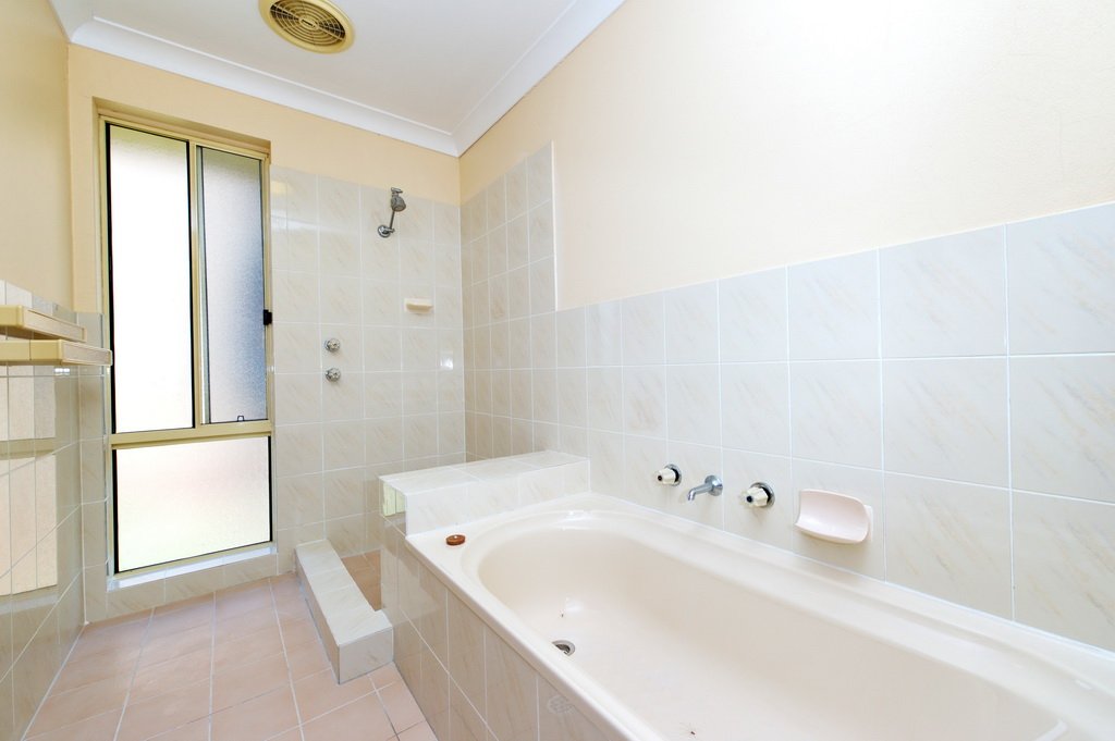 2/1 Mistral Close NELSON BAY 13