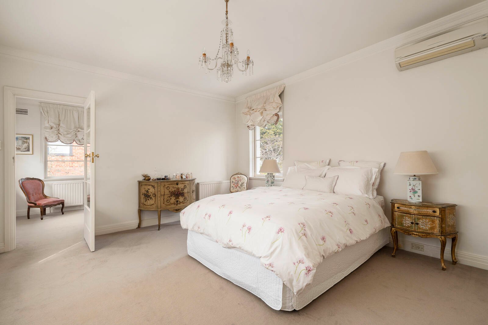 Real Estate and Property in 21 Montalto Avenue, Toorak, VIC