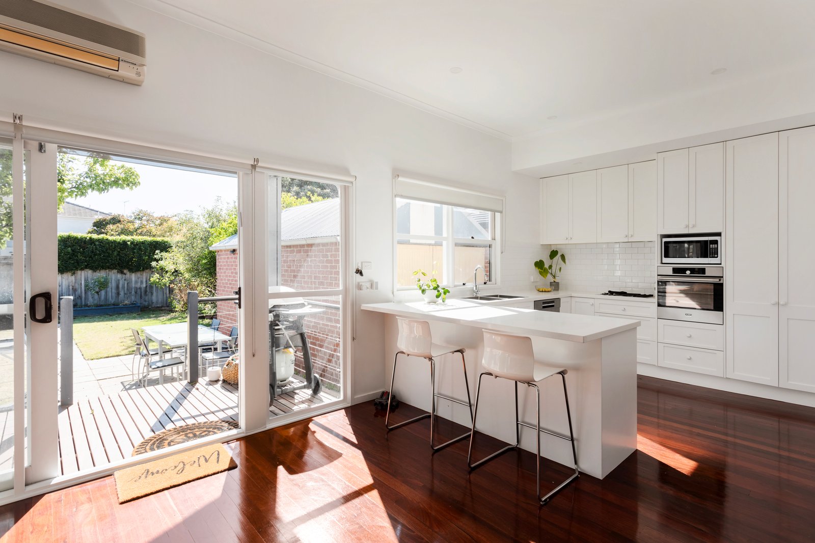 Real Estate and Property in 21 Moore Street, Caulfield South, VIC