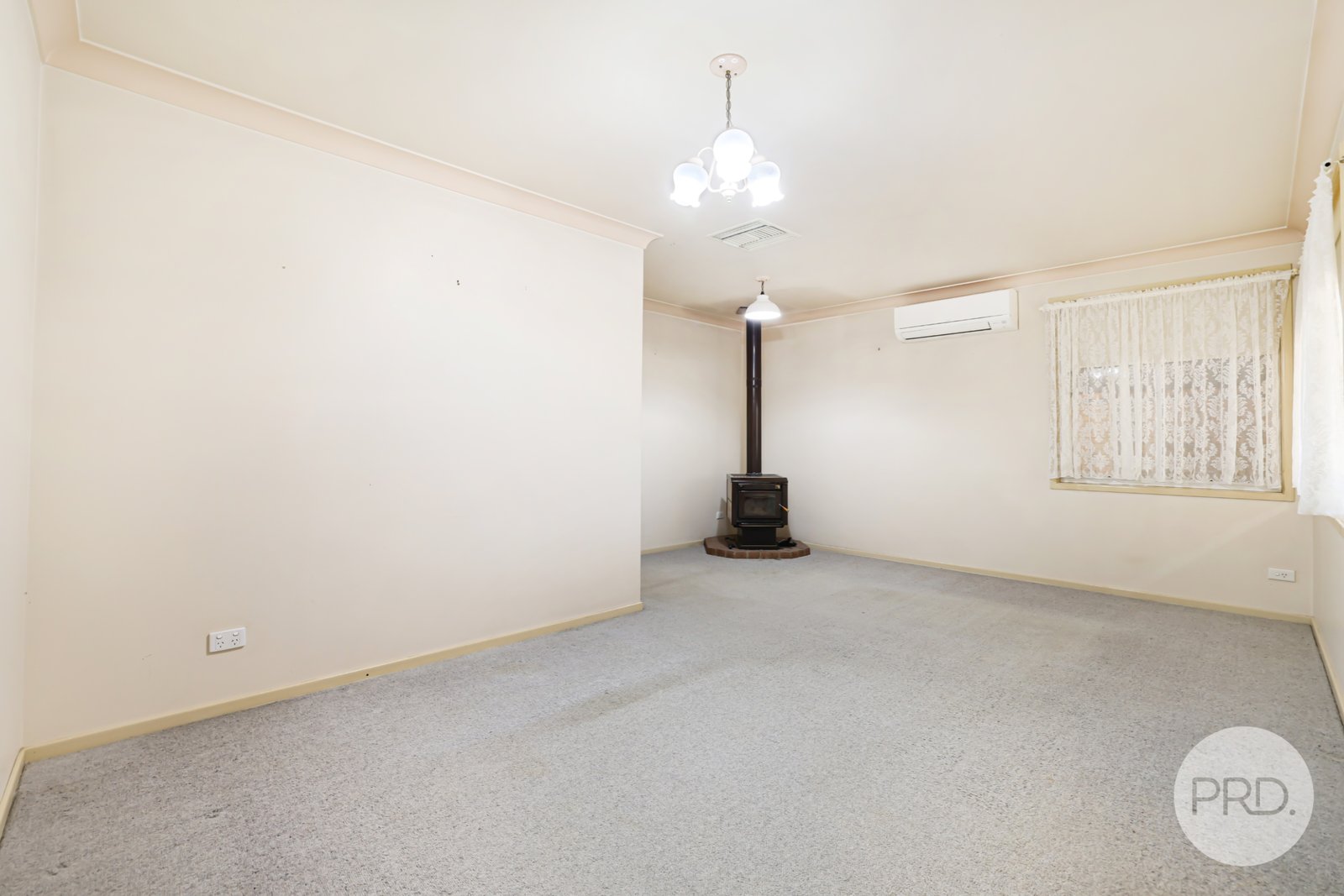 21 Mullumbimby Close HILLVUE 8