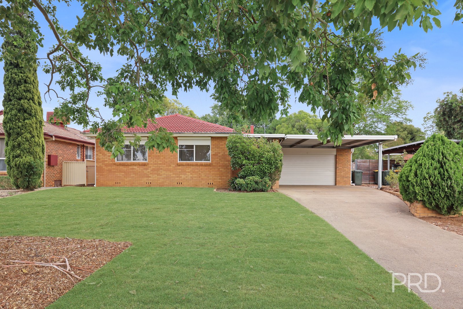 21 Mullumbimby Close TAMWORTH 2