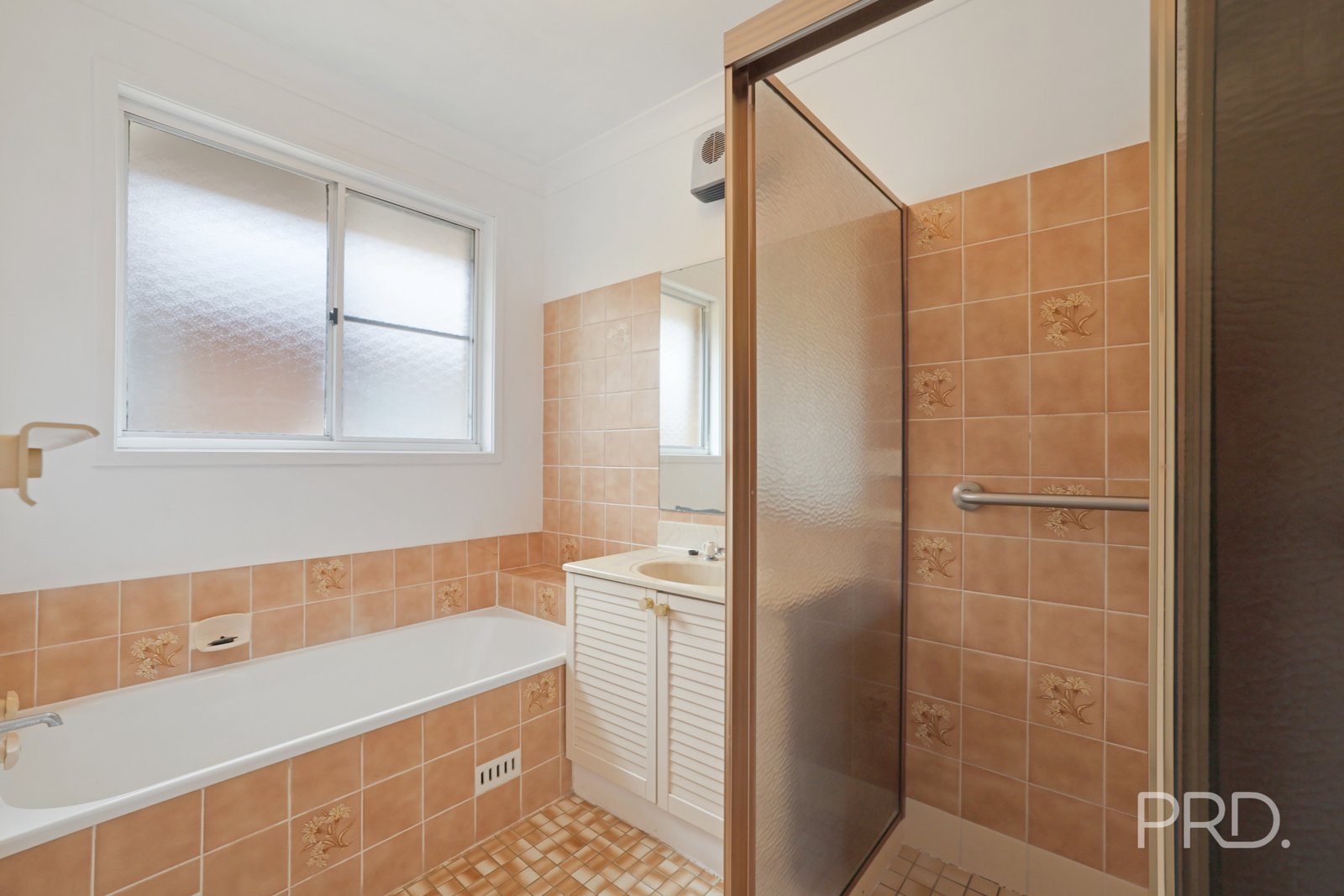 21 Mullumbimby Close TAMWORTH 10