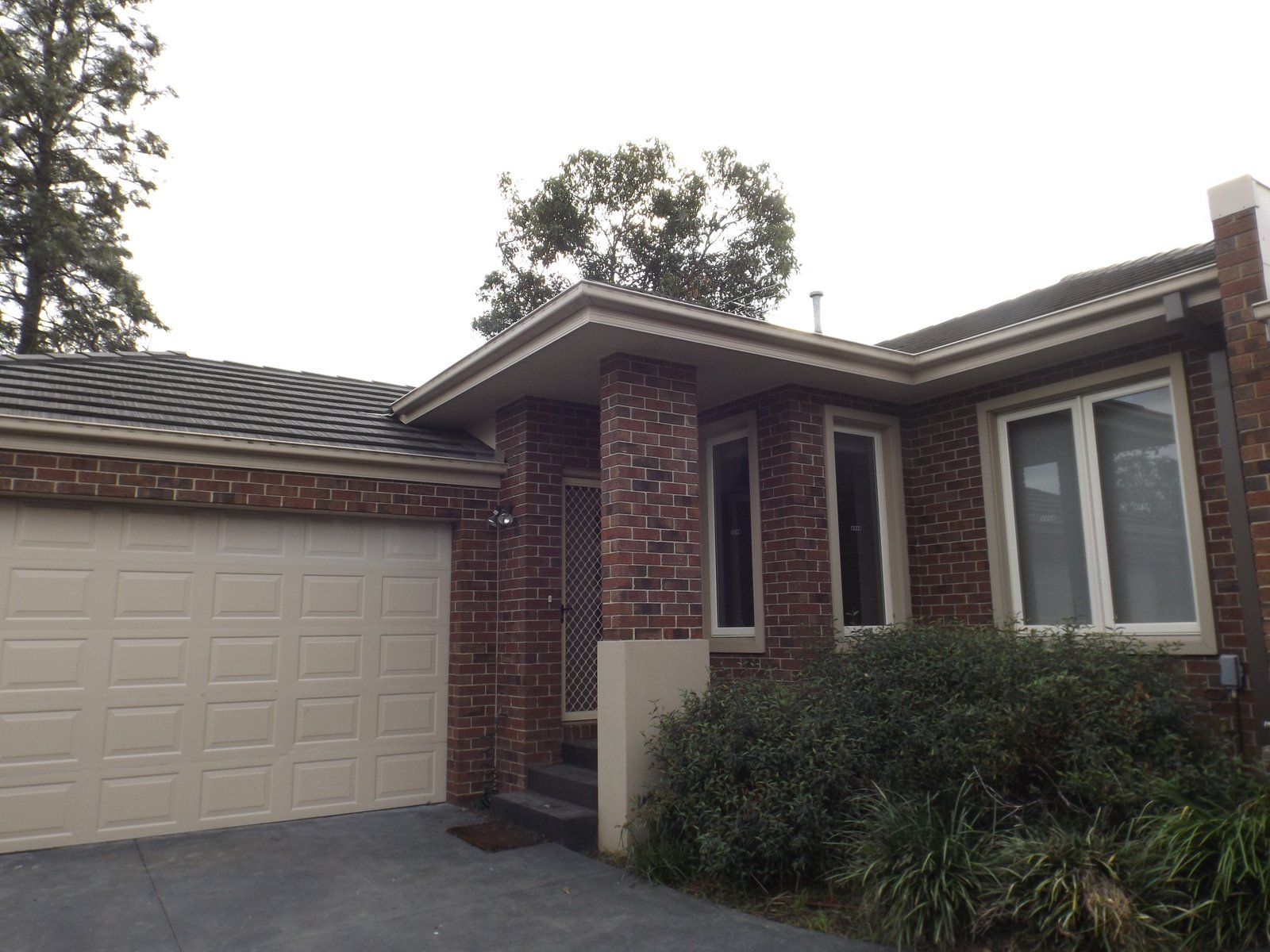 Gallery: 2/1 Murra Court