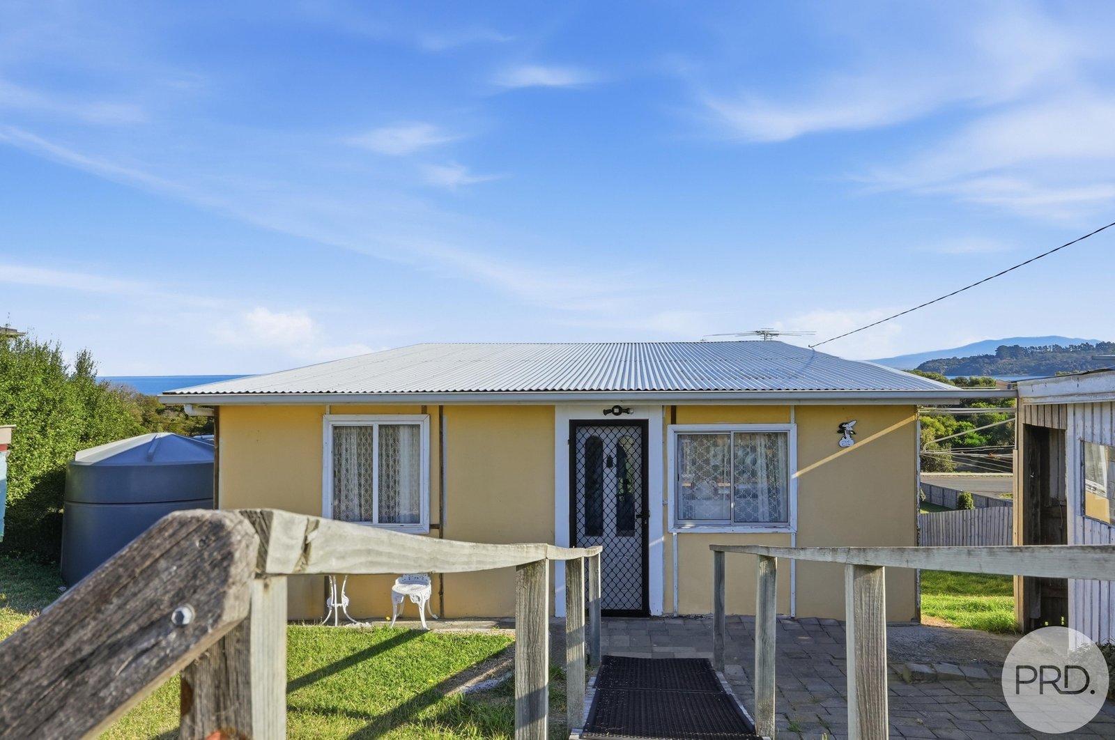 21 Myrica Street PRIMROSE SANDS 35