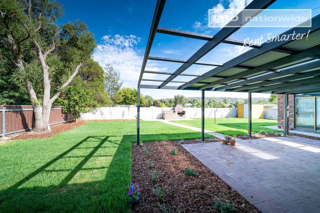 21 Norfolk Avenue LAKE ALBERT 7