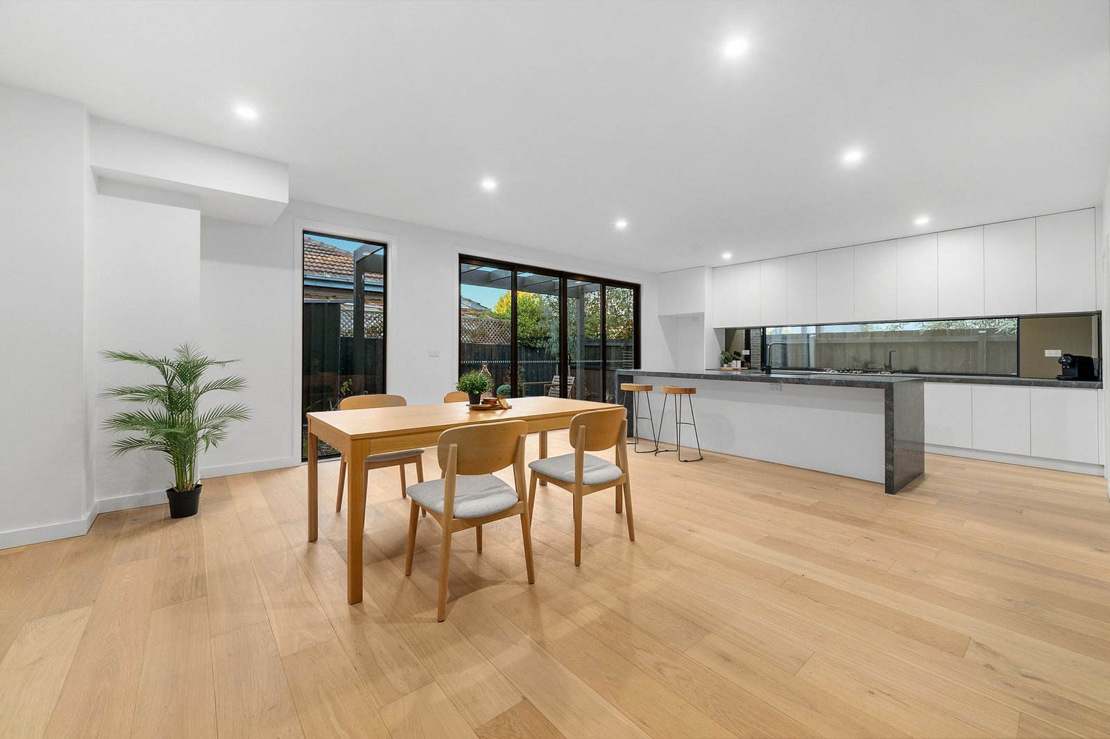 Gallery: 2/1 Norma Avenue