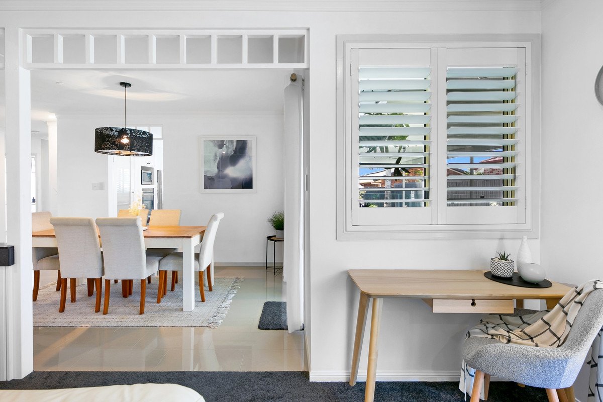 21 Nuthatch Street BURLEIGH WATERS 8