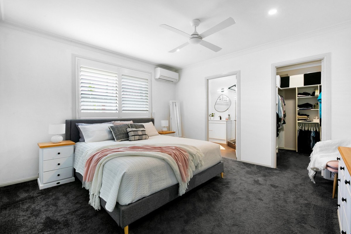 21 Nuthatch Street BURLEIGH WATERS 14