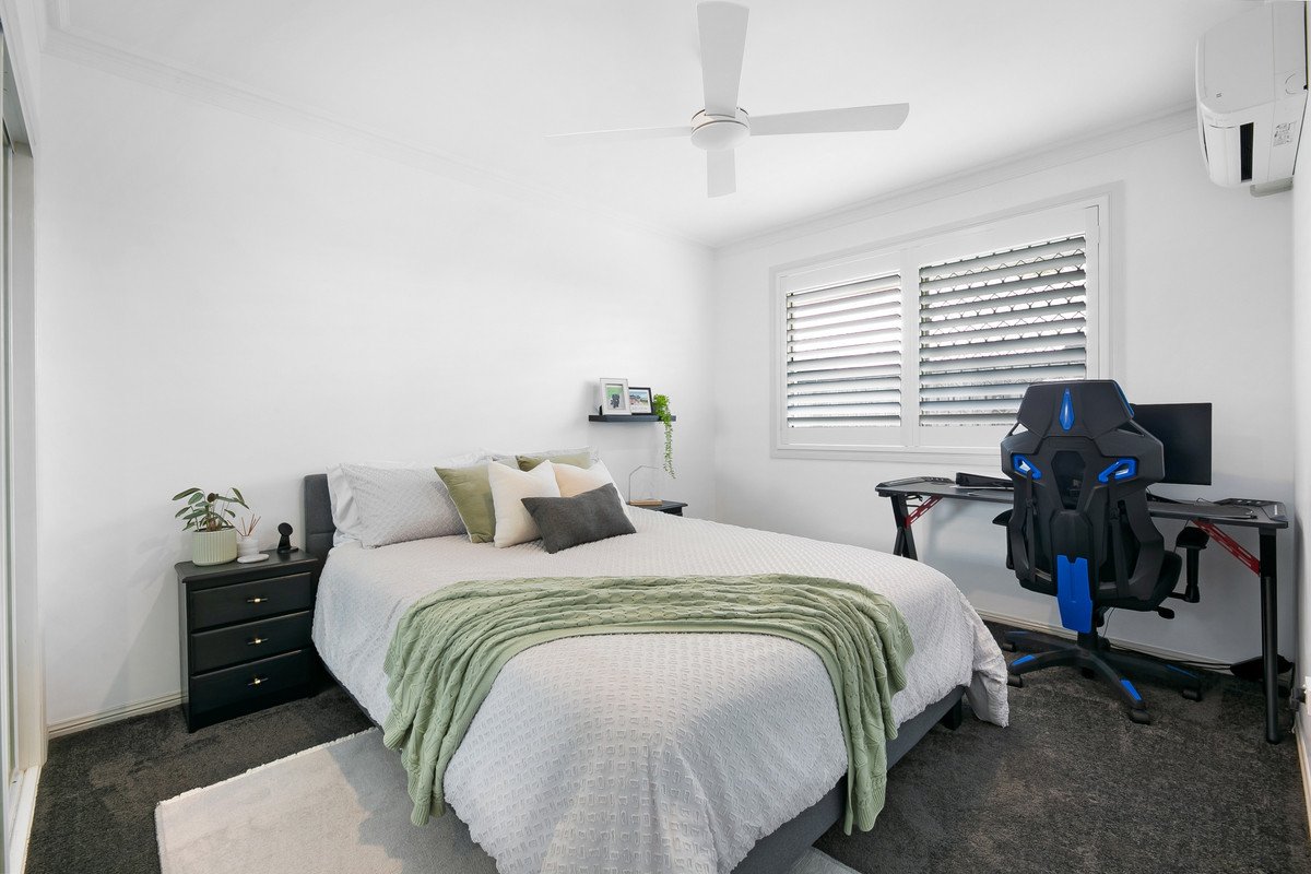 21 Nuthatch Street BURLEIGH WATERS 16