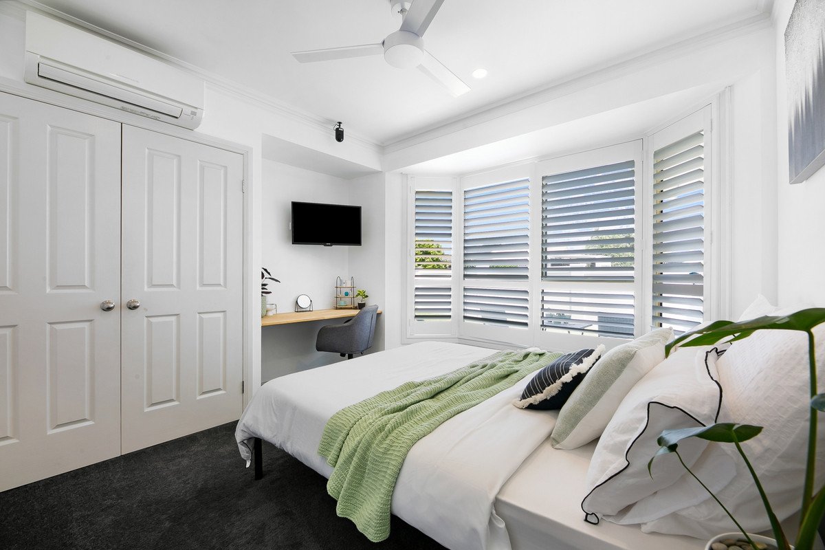 21 Nuthatch Street BURLEIGH WATERS 18