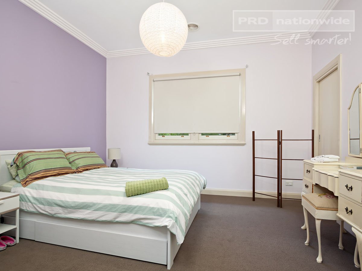 21 Oates Avenue WAGGA WAGGA 9