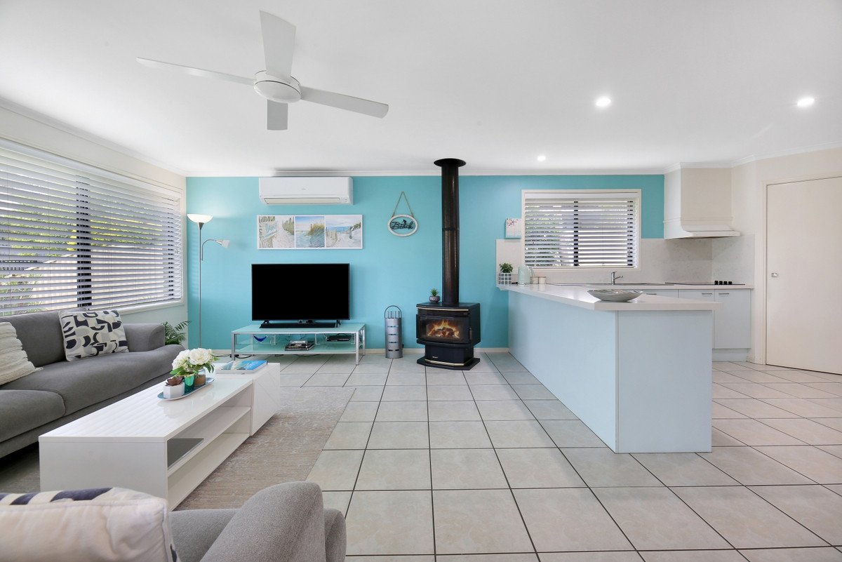 21 Orchna Street Burleigh Heads 4