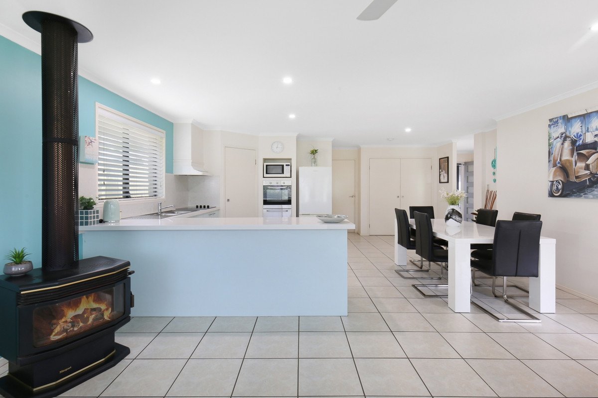 21 Orchna Street Burleigh Heads 11