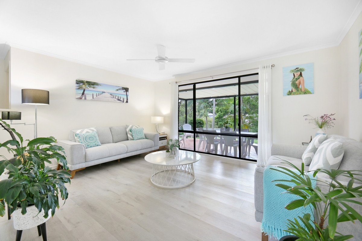21 Orchna Street Burleigh Heads 13