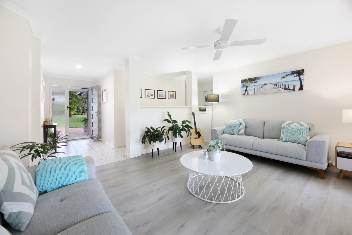 21 Orchna Street Burleigh Heads 14