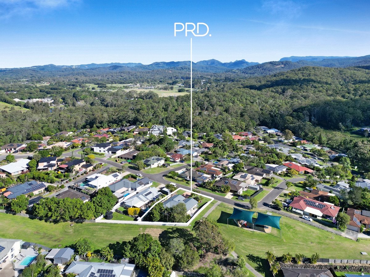 21 Orchna Street Burleigh Heads 28