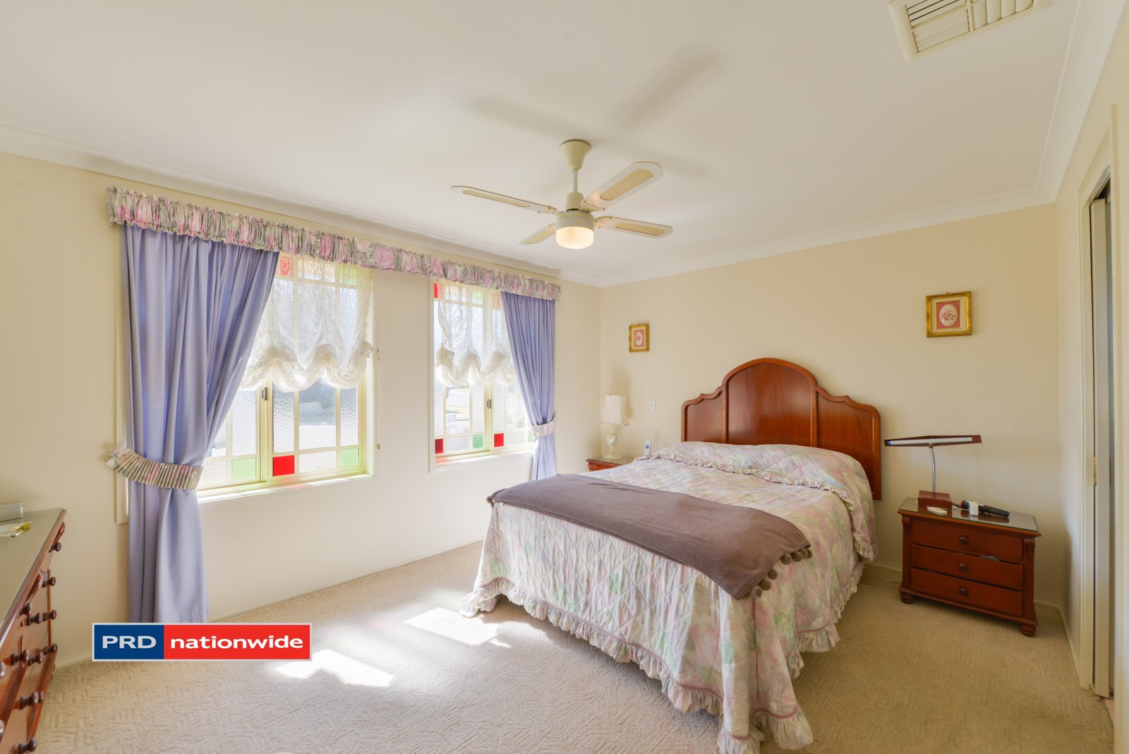 21 Overlanders Way TAMWORTH 13