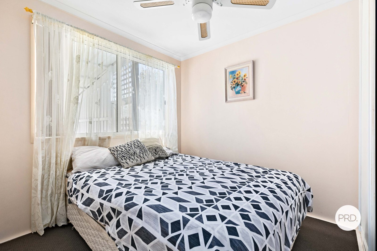 21 Palm Avenue ELI WATERS 9