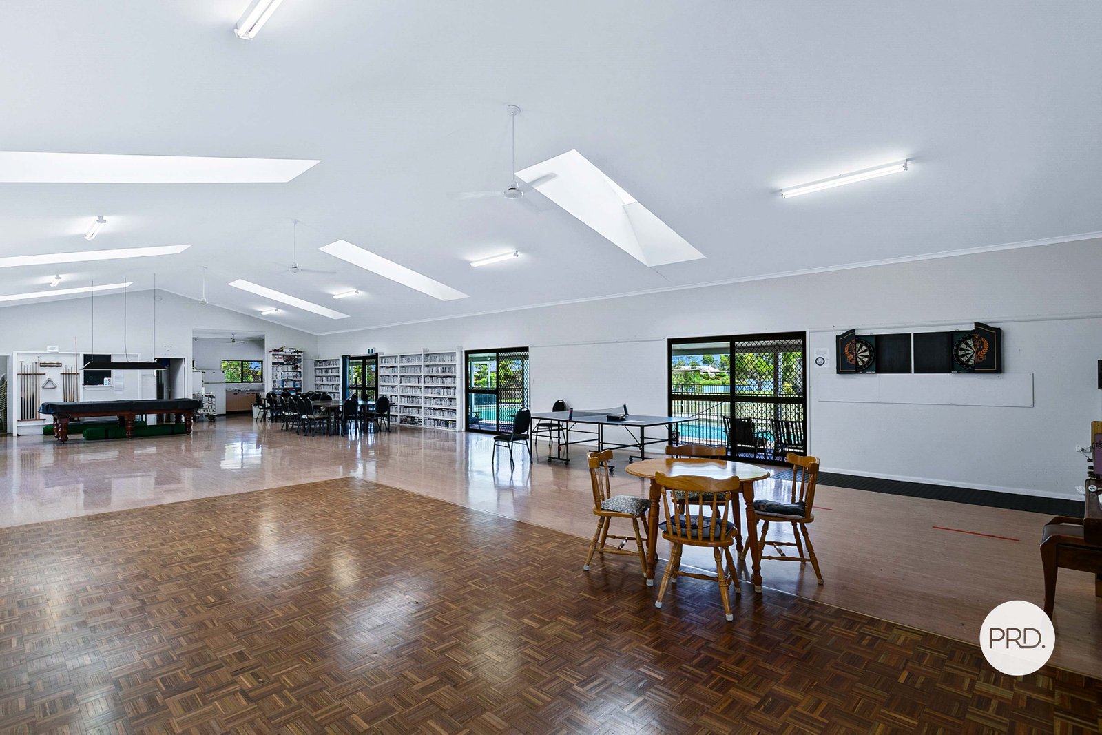 21 Palm Avenue ELI WATERS 26