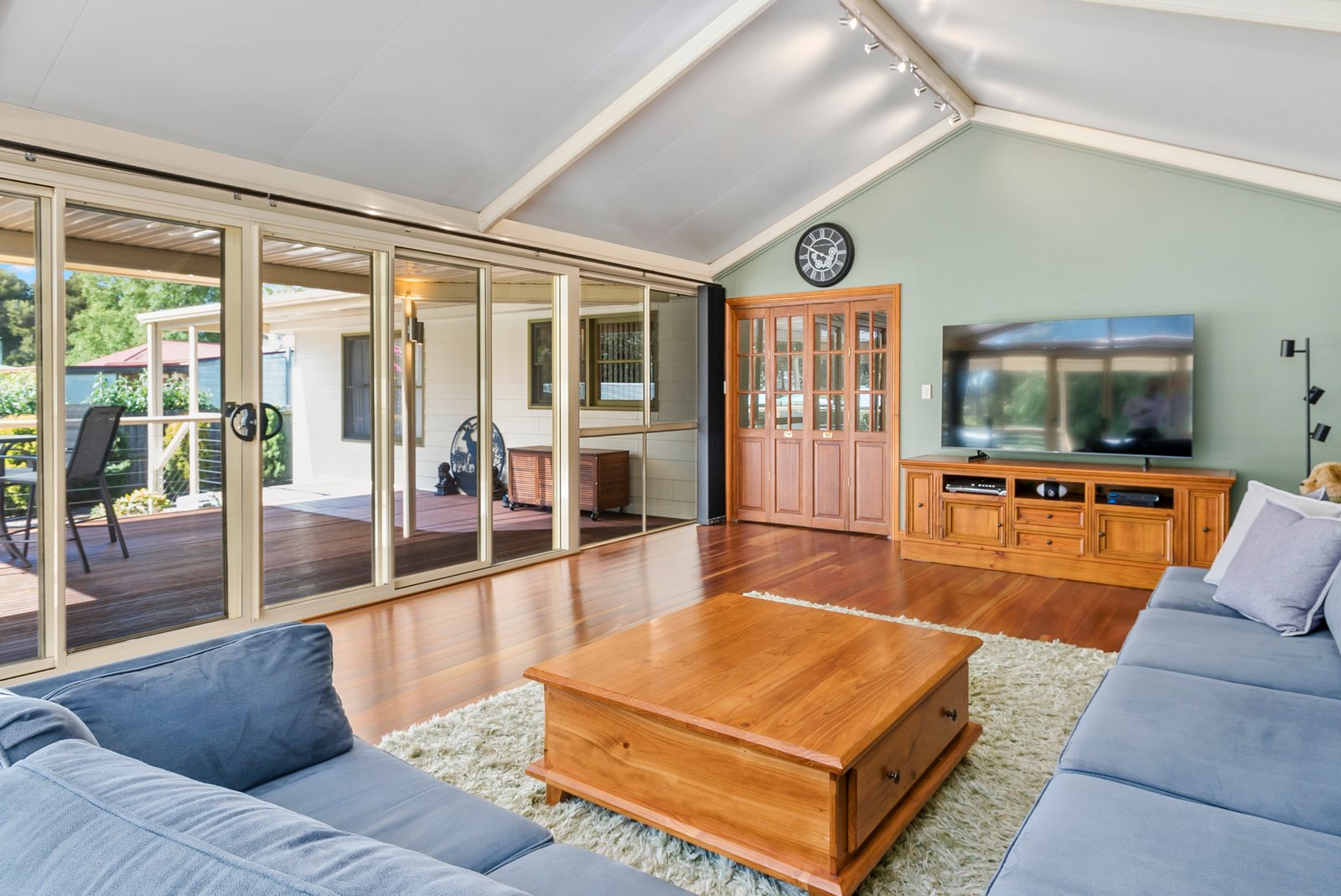 Real Estate and Property in 21 Park Street, Trentham, VIC