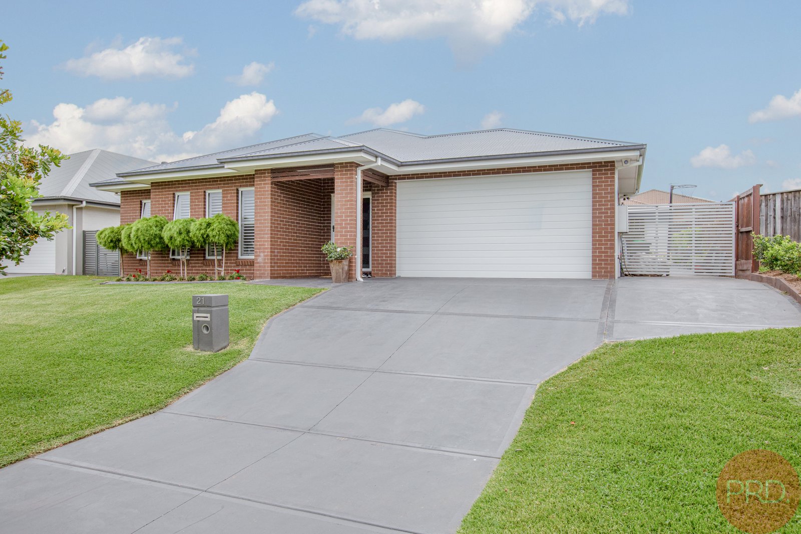 21 Pebble Creek Way GILLIESTON HEIGHTS 1