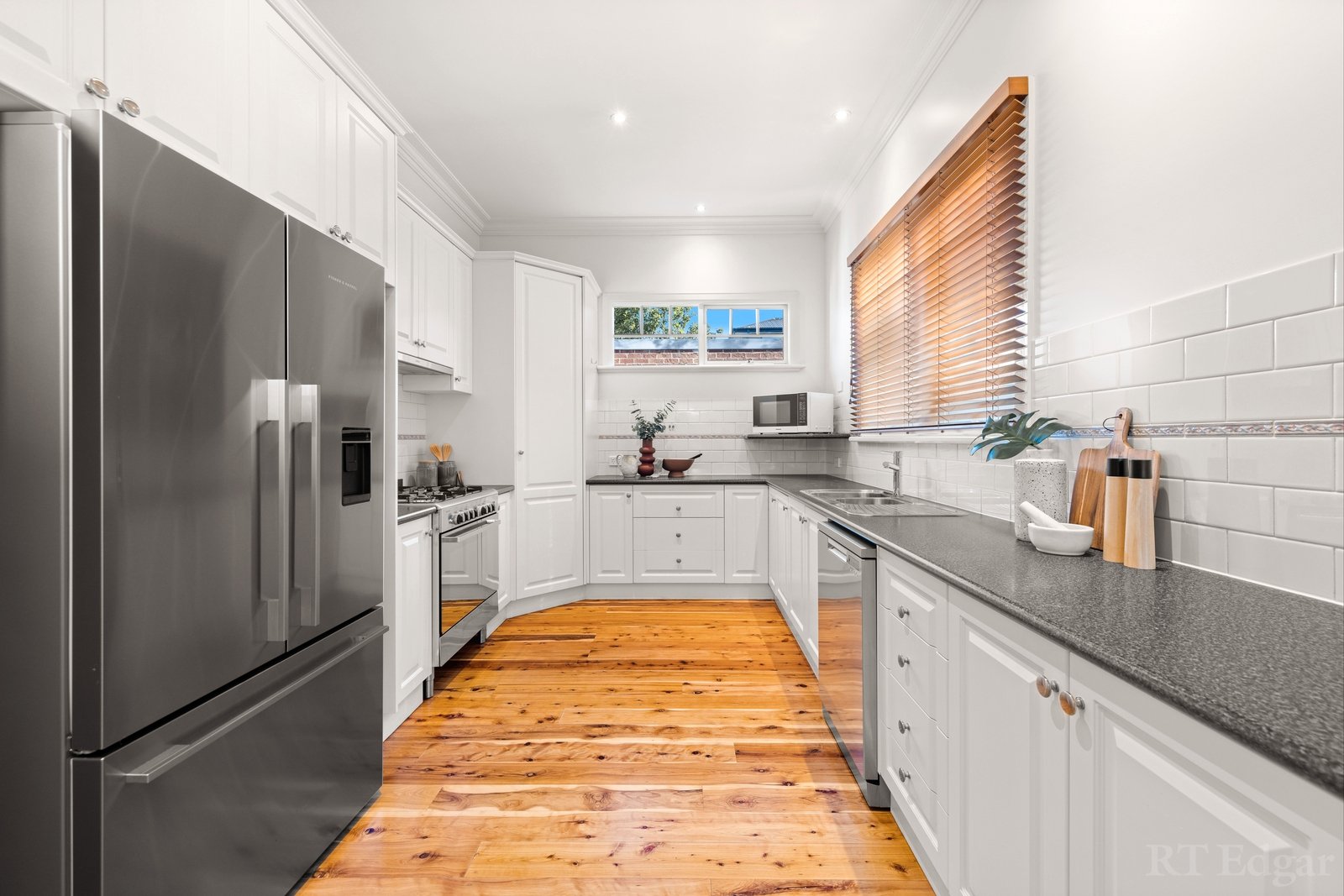 Real Estate and Property in 21 Pendle Street, Box Hill, VIC