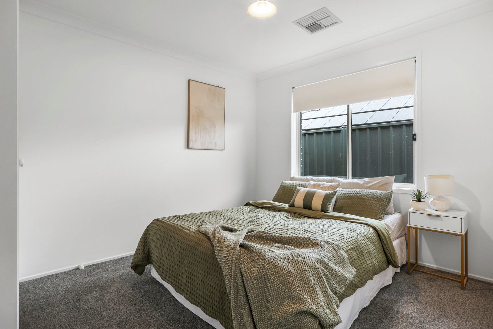21 Peninsula Avenue HAYWARDS BAY 9