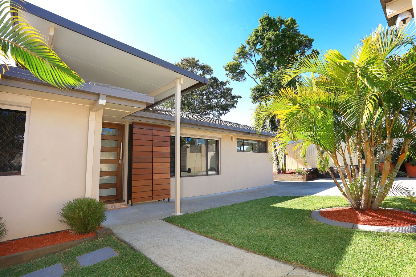 21 Petra Street SOUTHPORT 2