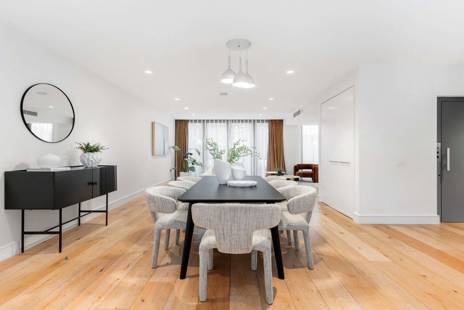 21 Pin Oak Court, Canterbury, 3126