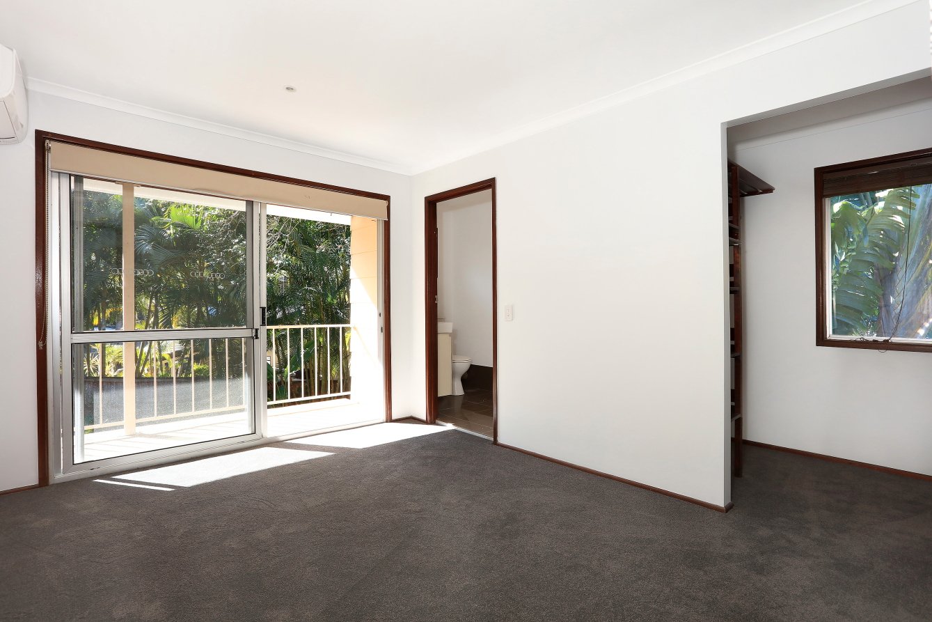 21 Pinaroo Crescent ASHMORE 8