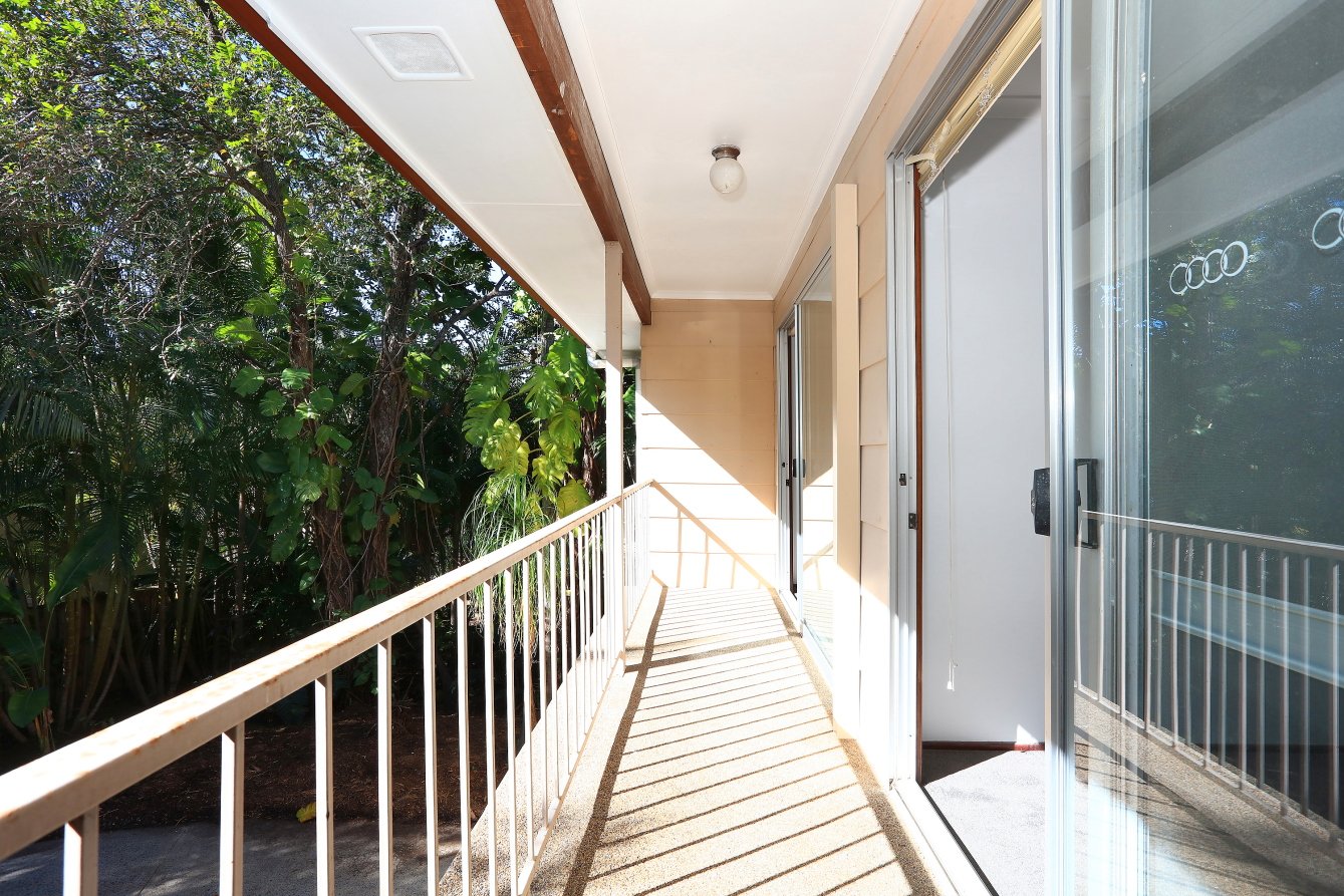 21 Pinaroo Crescent ASHMORE 13