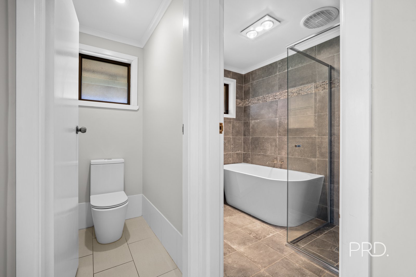 21 Pinaroo Drive GLENFIELD PARK 6