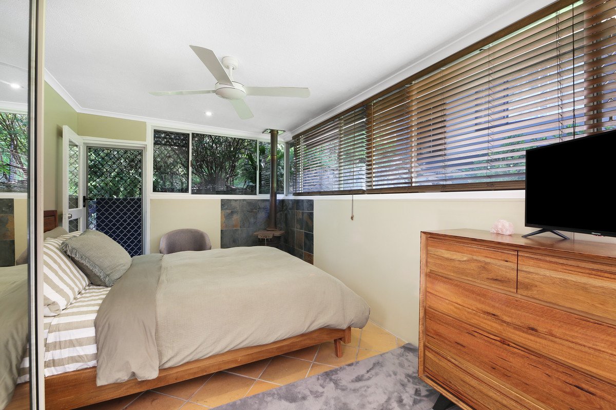 21 Pindari Avenue Burleigh Heads 22