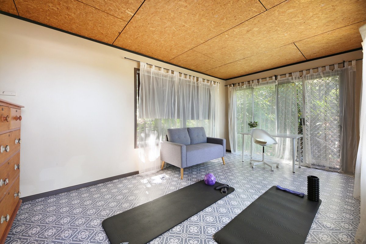 21 Pindari Avenue Burleigh Heads 24