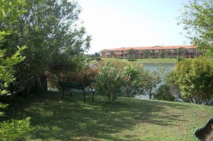 21 Placid Court VARSITY LAKES 5