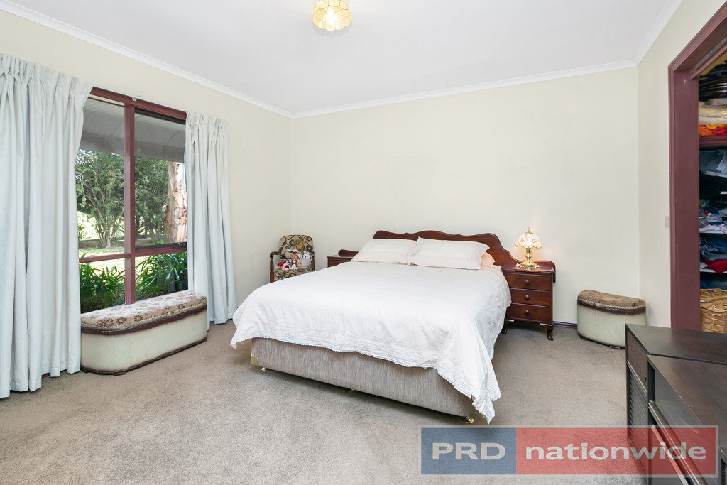 21 Portland Flat Road GORDON 8