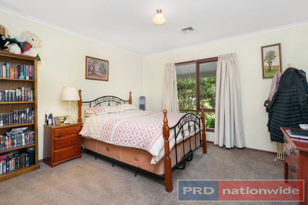 21 Portland Flat Road GORDON 10