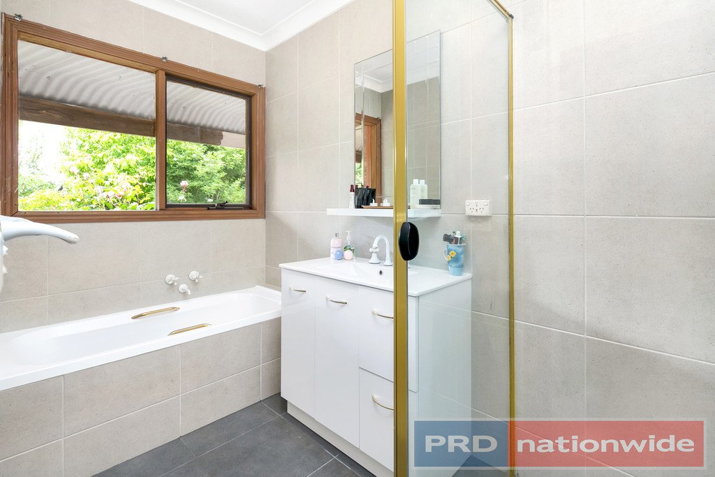 21 Portland Flat Road GORDON 11
