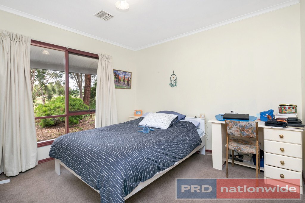 21 Portland Flat Road GORDON 12