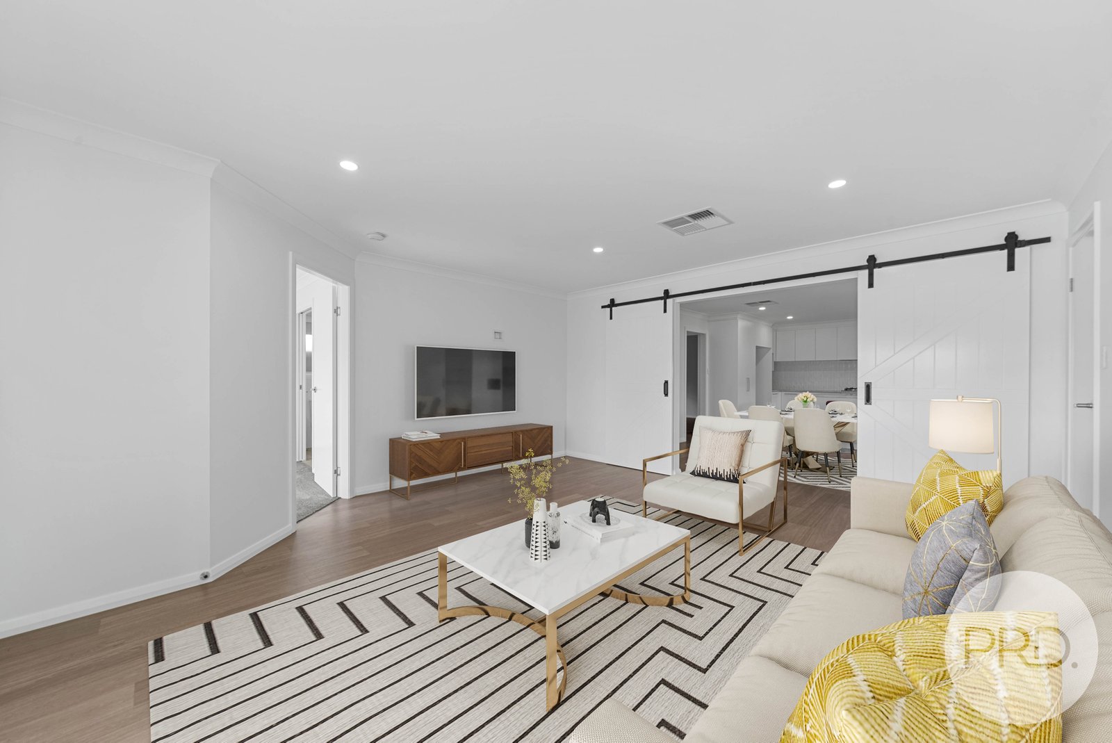 21 Quandong Place FOREST HILL 2