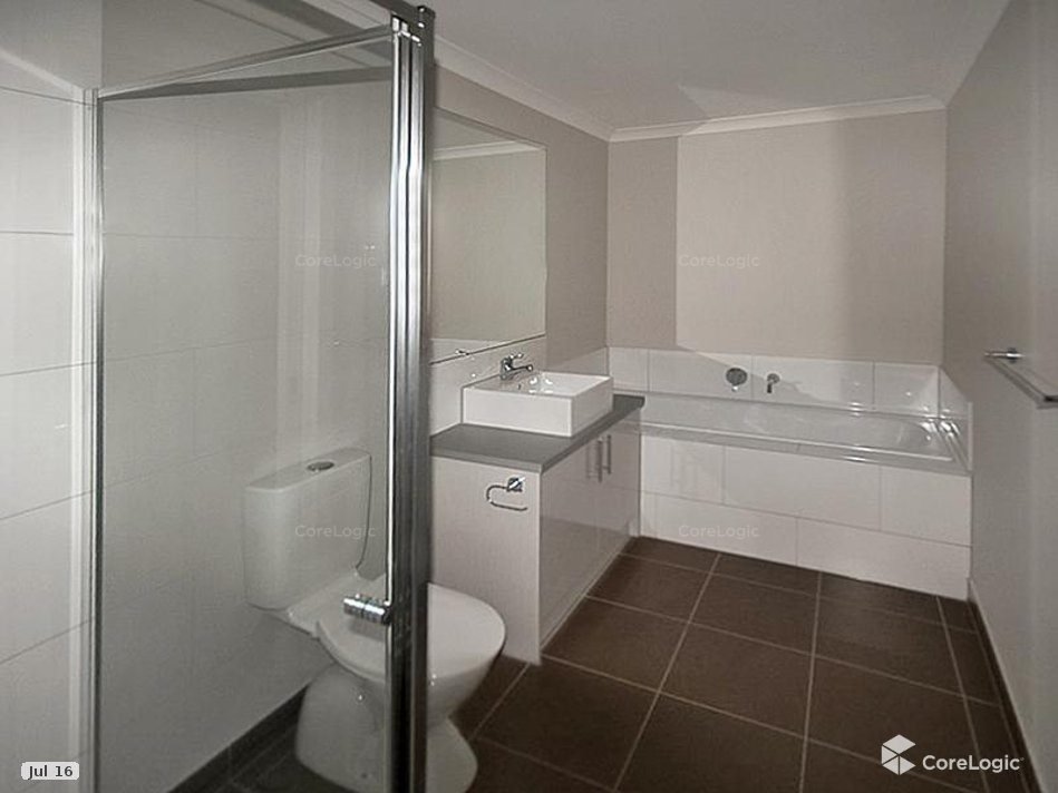 Gallery: 21 Queenie Way