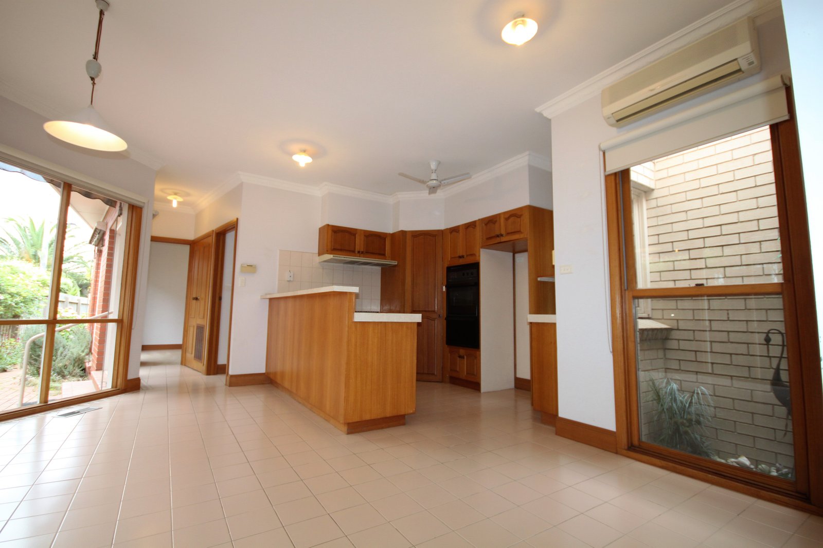 Gallery: 21 Railway Avenue