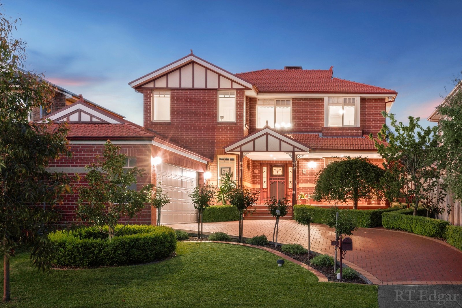 Real Estate and Property in 21 Redgum Court, Mill Park, VIC